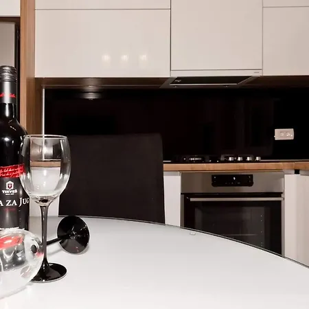 White Pearl Ražanac