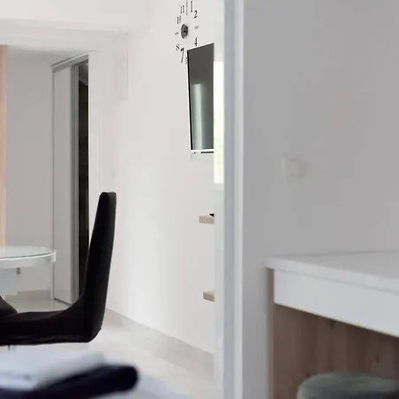 White Pearl * Ražanac