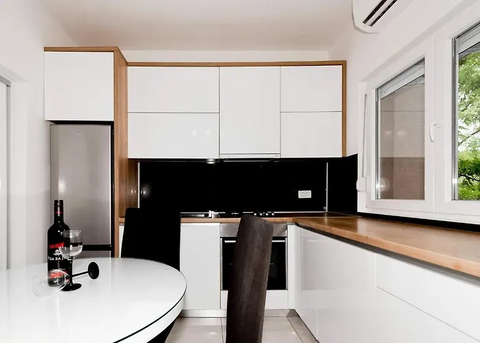 White Pearl Ražanac