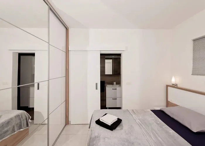 Apartment White Pearl Ražanac